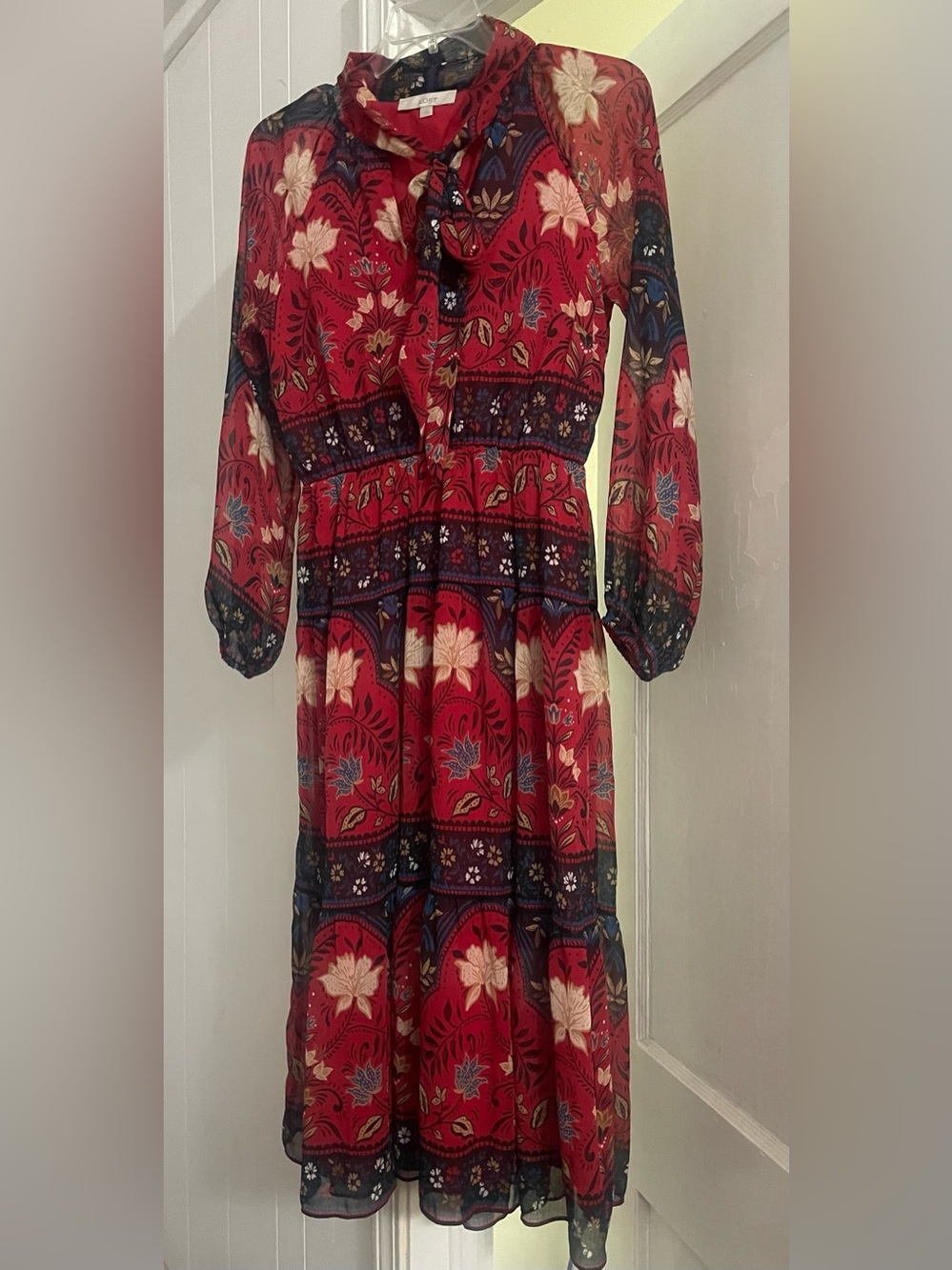 LOFT Floral Maxi Dress with Tie Neck in Red & Blue Size - Medium Like New